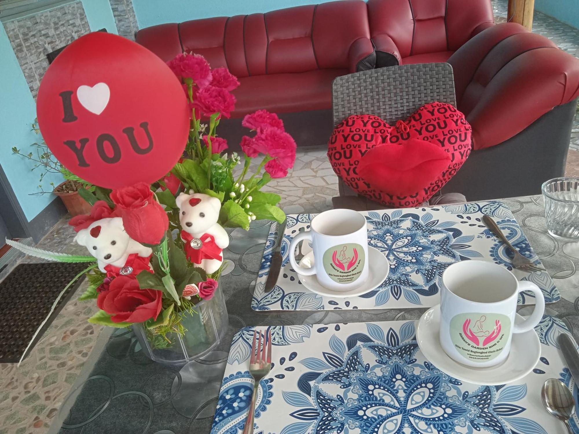 Bed and Breakfast Sarah'S Garden Bnb & Spa Clarin  Екстер'єр фото