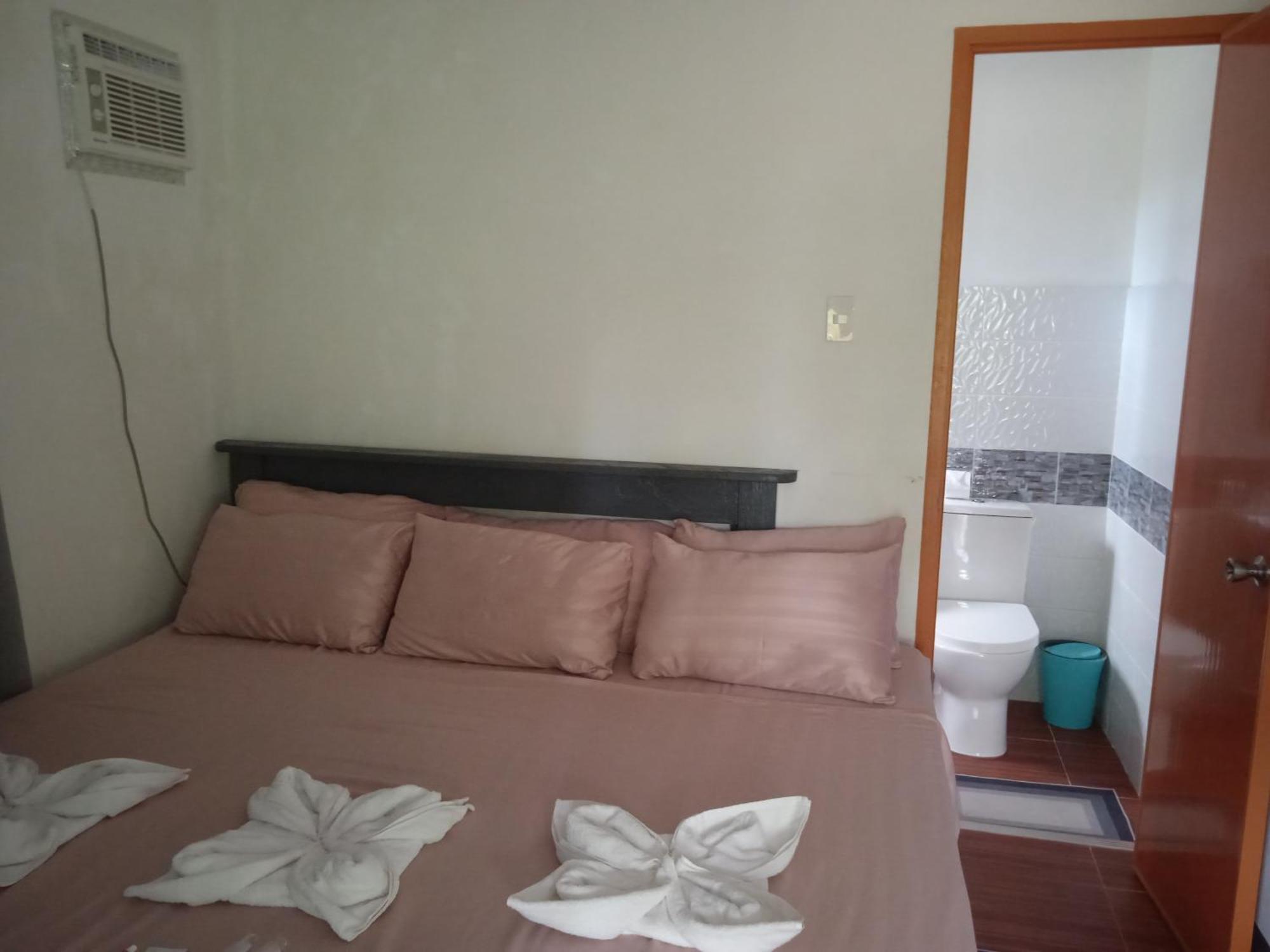 Bed and Breakfast Sarah'S Garden Bnb & Spa Clarin  Номер фото