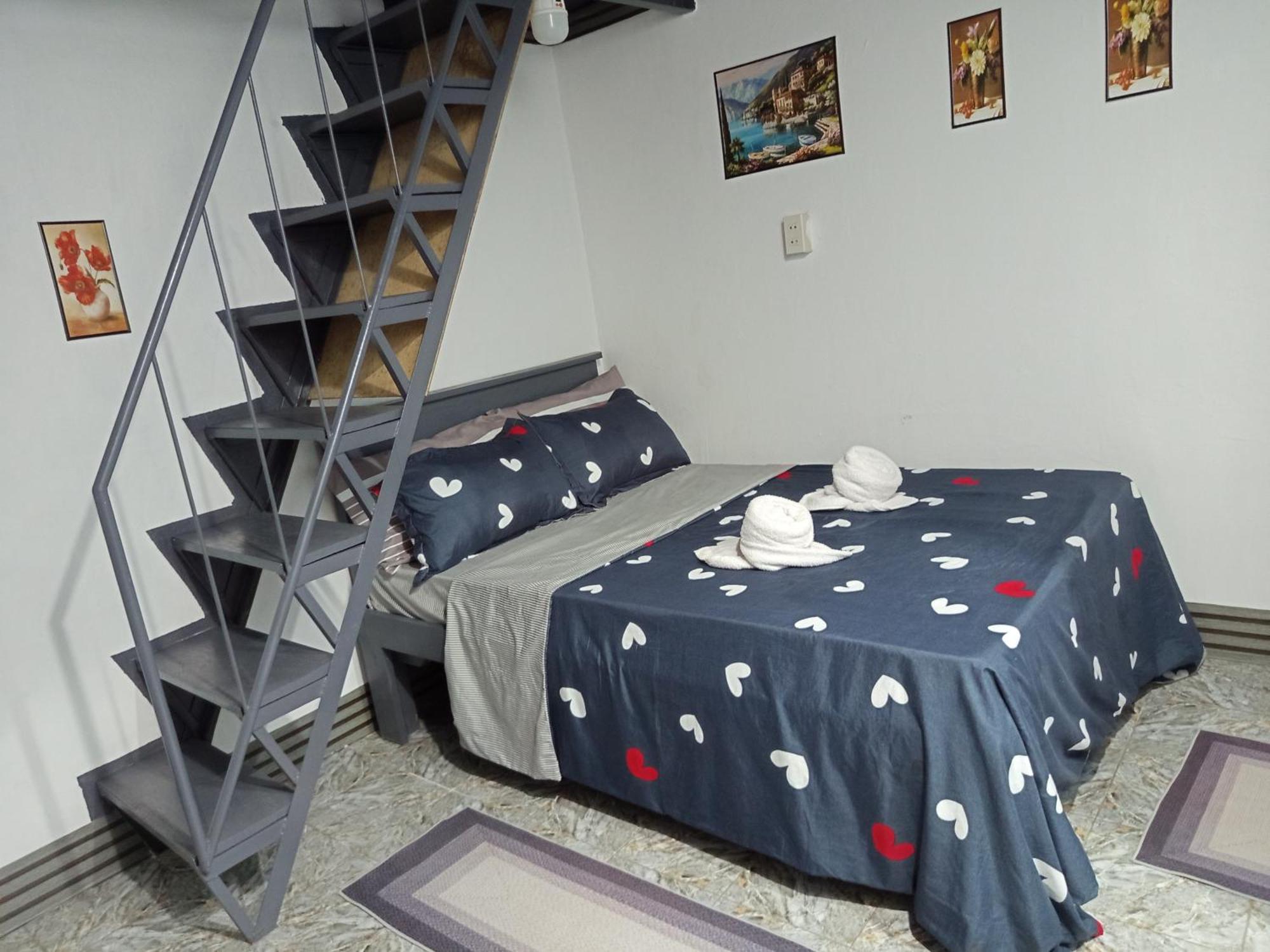 Bed and Breakfast Sarah'S Garden Bnb & Spa Clarin  Екстер'єр фото